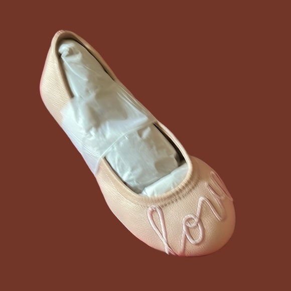 NIB Girls Ellen DeGeneres Langston Ballet Flats - Size 11.5 - Picture 2 of 7